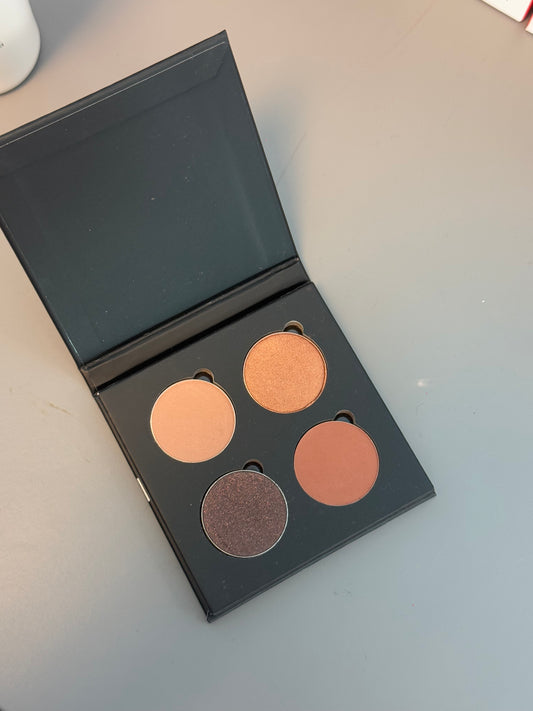 Bronzed cowgirl eyeshadow palette